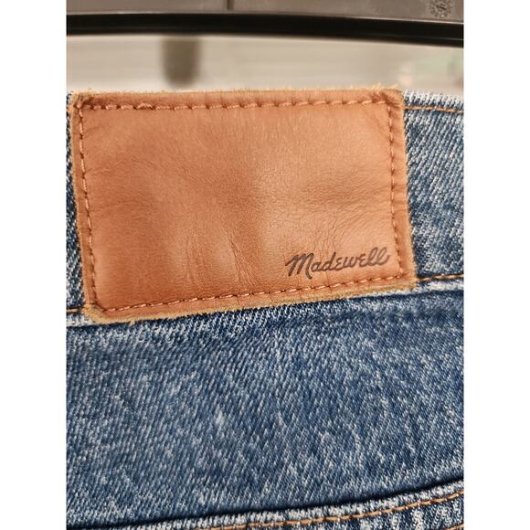 Madewell Size 32 Medium Wash Classic Straight Leg Jean 24 Inch Inseam - Picture 6 of 14